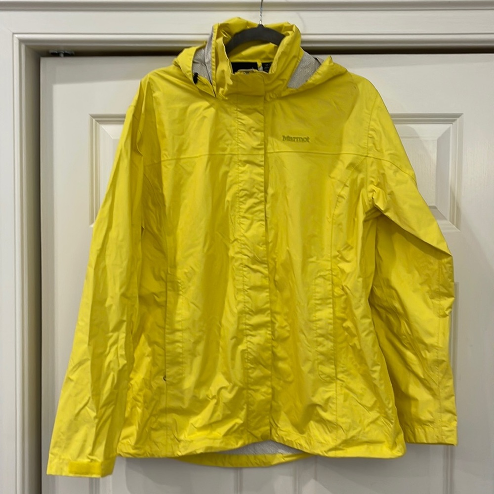 MARMOT Rain jacket/Windbreaker w/attached hood, size XL, bright yellow